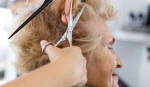 Senior Beauty Services Montreal