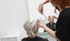 Senior Haircutting At Home Montreal
