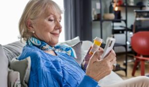 Mobile Salon For Seniors Montreal